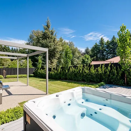 Eely On Point By Sotheby'S Luxury Rental Homes
